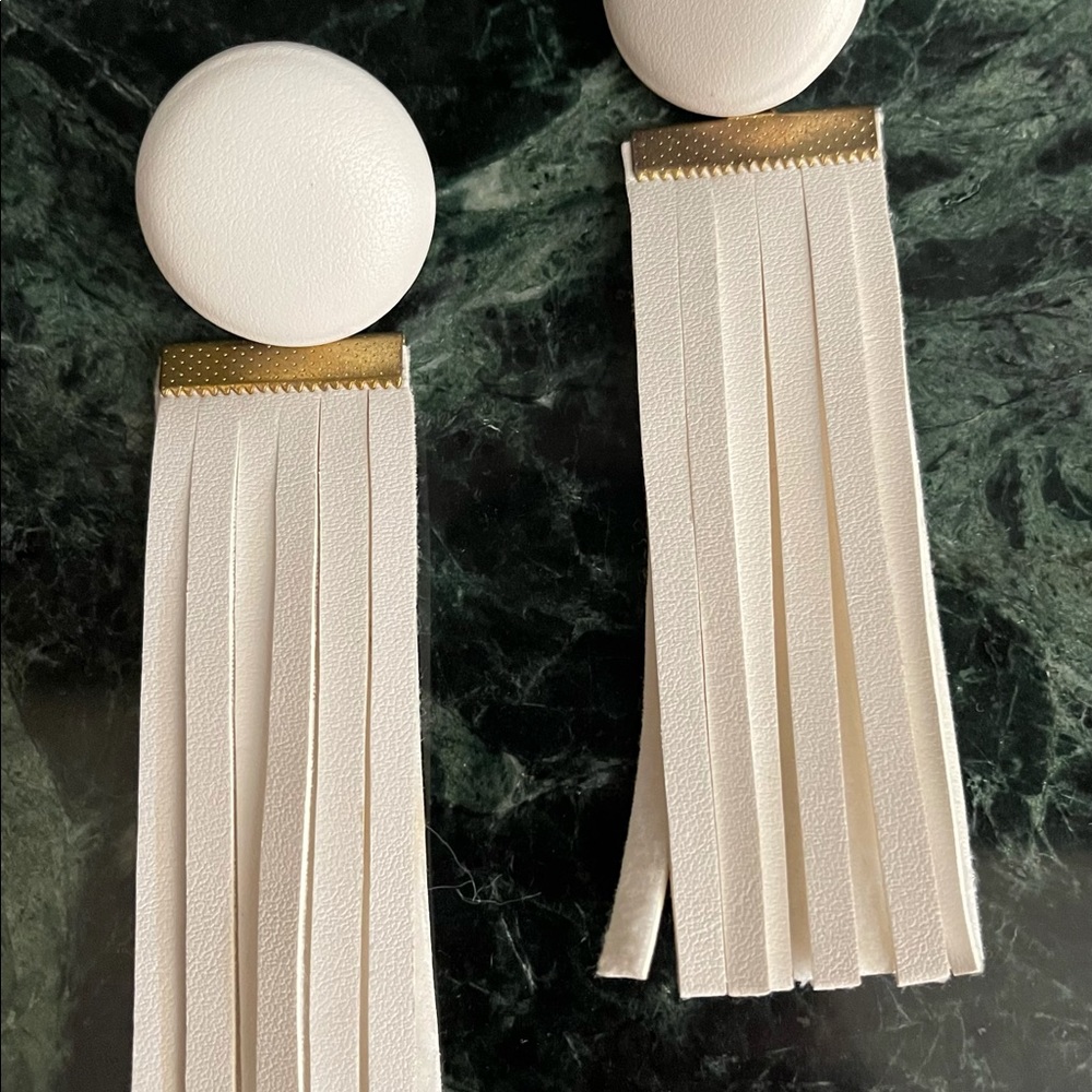 Handmade custom earrings - Picture 3 of 6